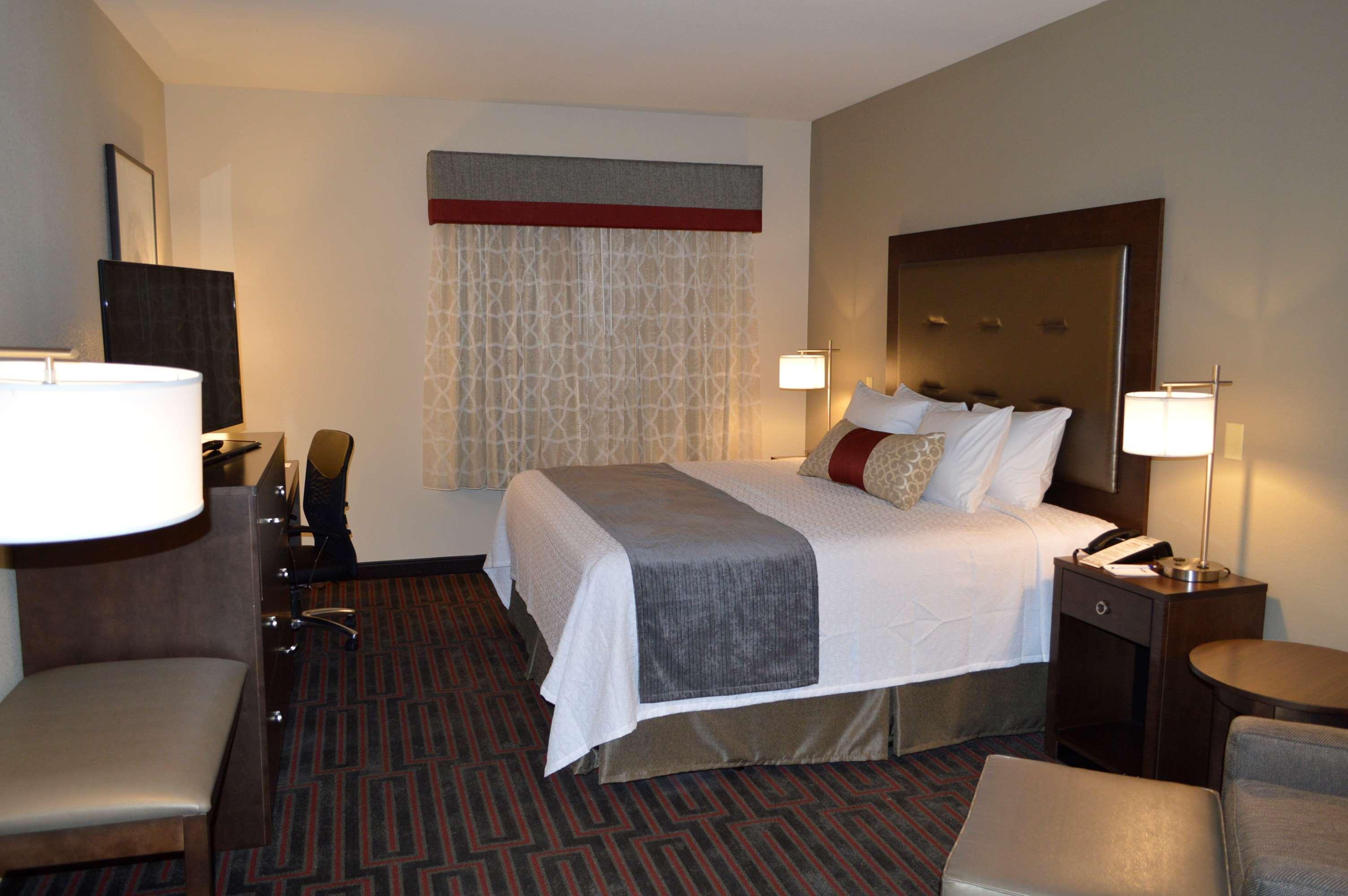 Best Western Plus Stevens County Inn Hugoton Экстерьер фото