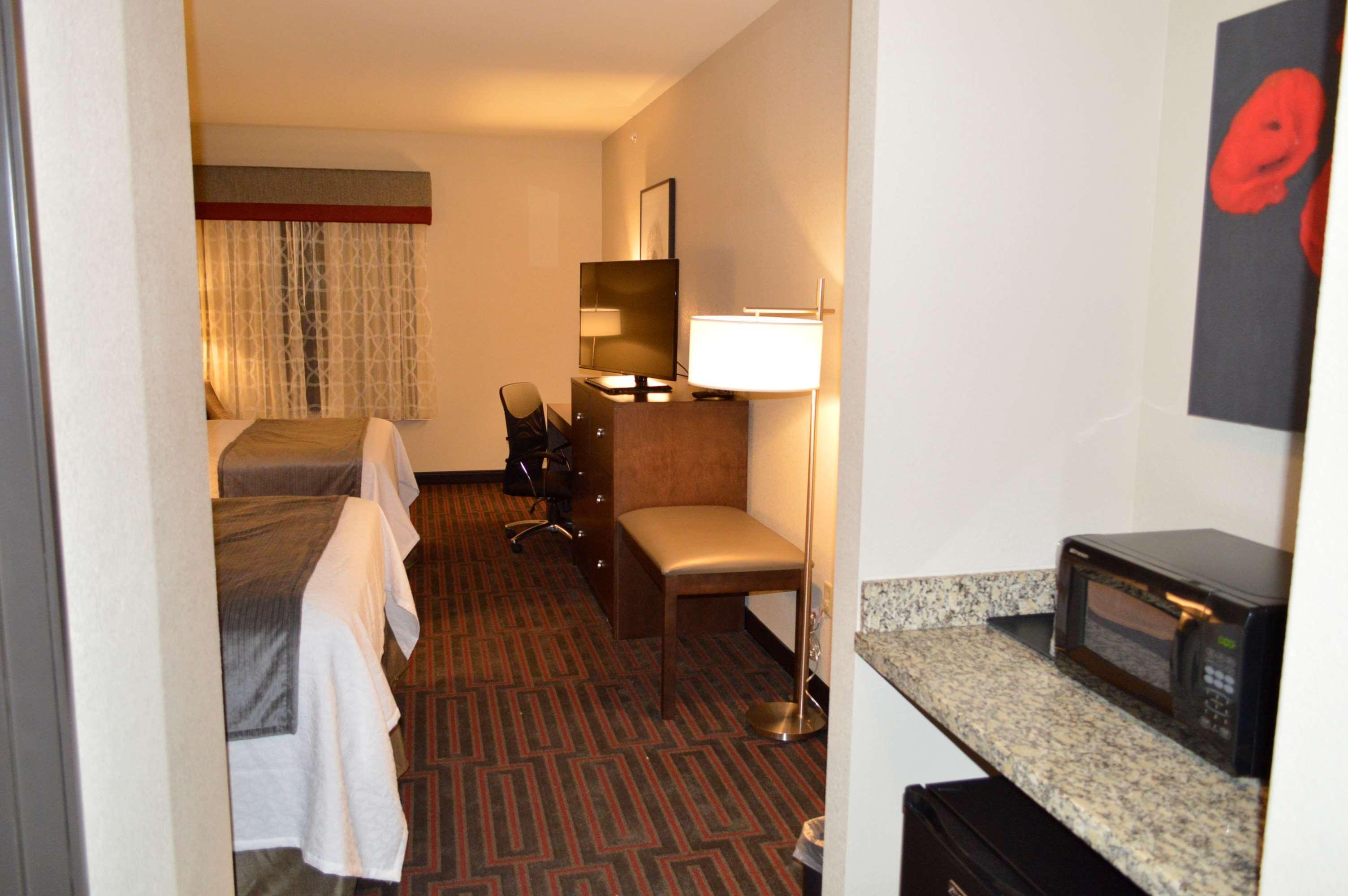 Best Western Plus Stevens County Inn Hugoton Экстерьер фото