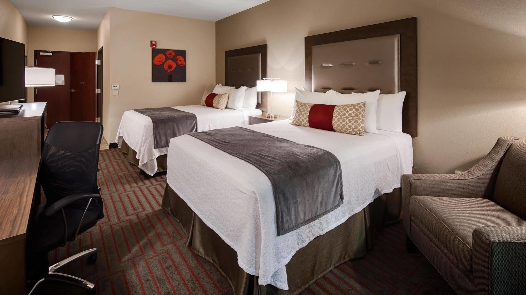 Best Western Plus Stevens County Inn Hugoton Экстерьер фото