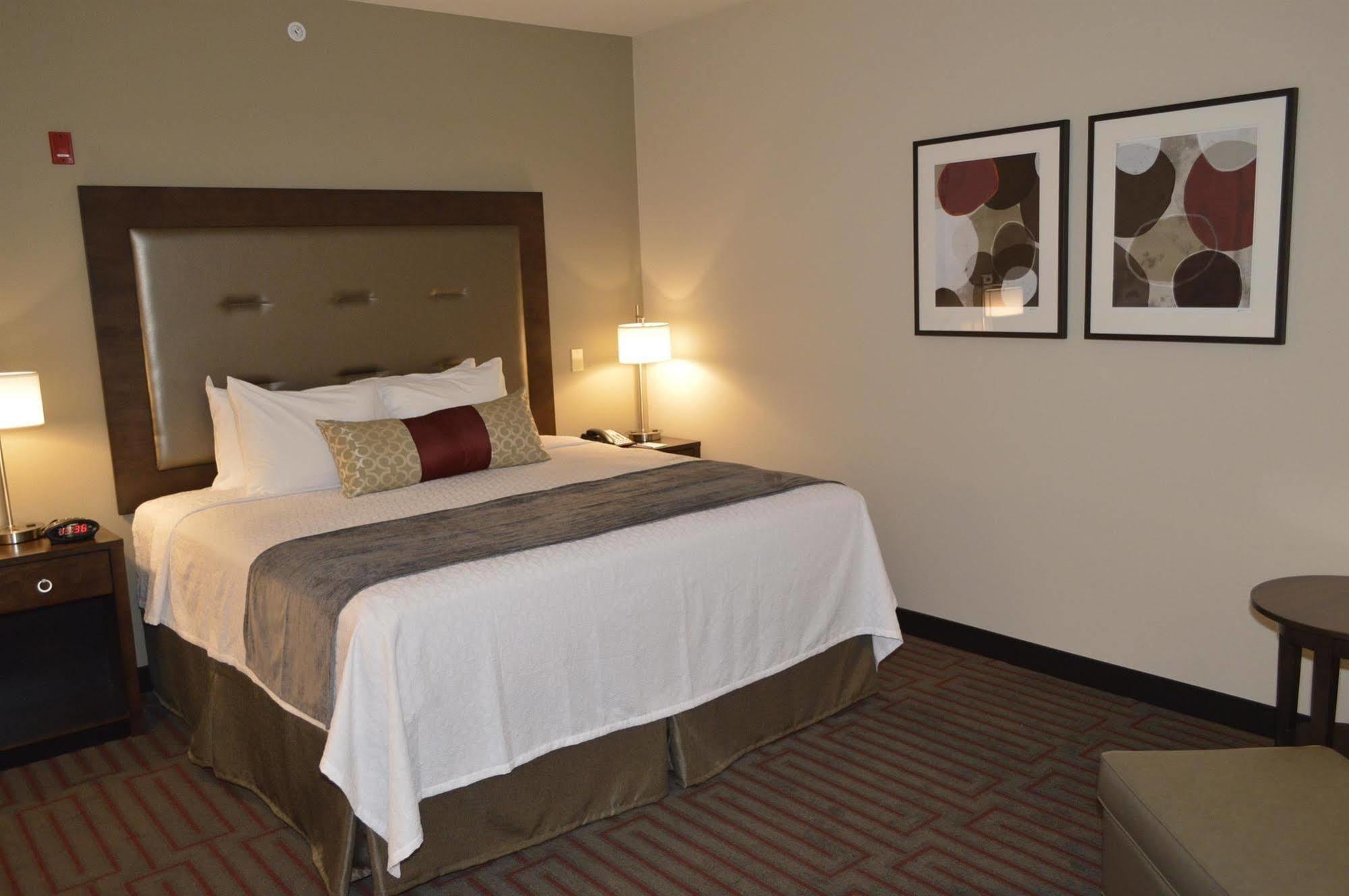 Best Western Plus Stevens County Inn Hugoton Экстерьер фото